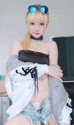 女人被狂c躁到高潮视频在线_蓝光影视在线观看