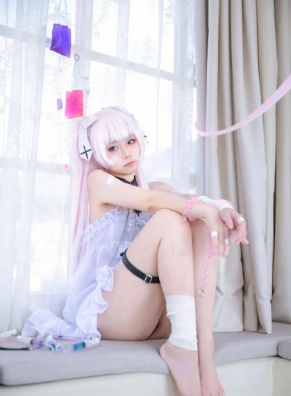 女教师在教室被灌满在线观看_BD国语在线观看视频