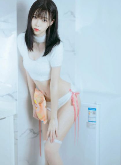 久久亚洲精品无码av网站_BD韩语在线播放观看