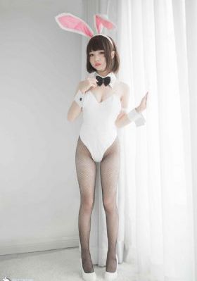 亚洲av成人一二三区观看_720日韩电影在线