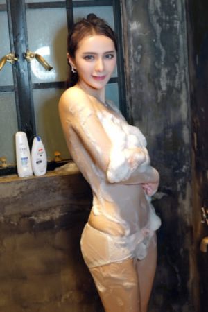 亚洲av成为人电影一区二区三区_超清日韩电影在线