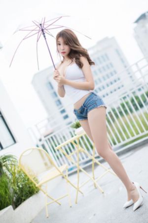 两个男人躁一个女人免费视频中文_高清完整版观看