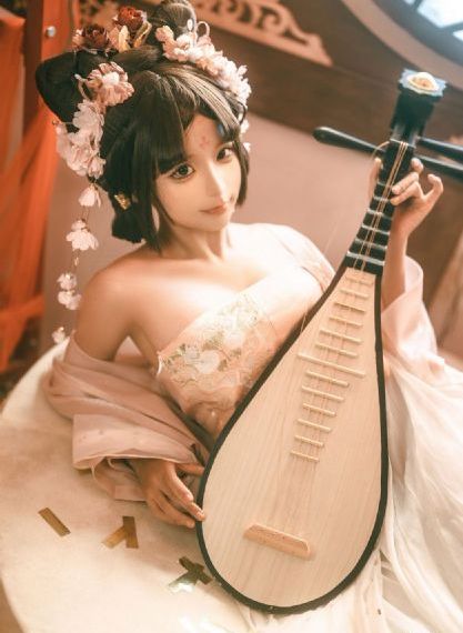 《乳色吐息》第一集免费看_日韩成人在线