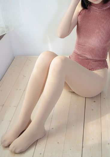 久久嫩草影院免费看夜色_720高清迅雷在线观看