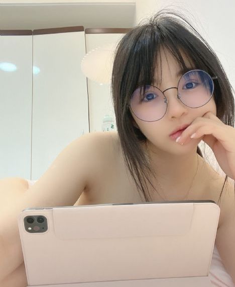 蜜桃色网视频免费观看_BD韩语电影完整版